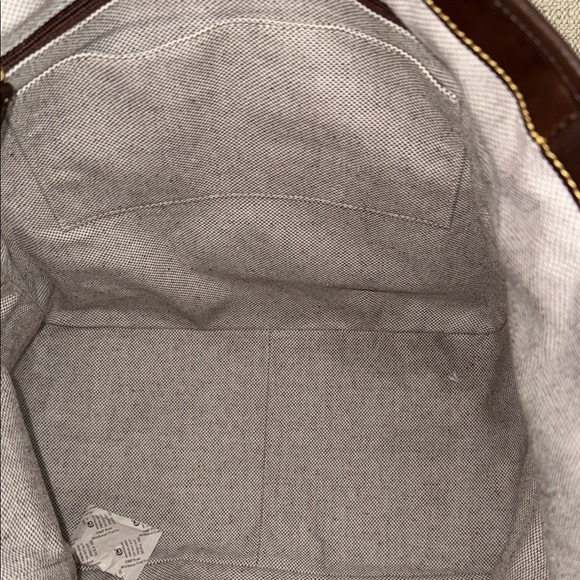 Dooney and Bourke, large Leather Tote Bag and cosmetic case - Picture 12 of 16